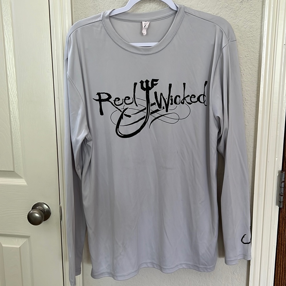 Reel Wicked long sleeve men’s fishing performance shirt